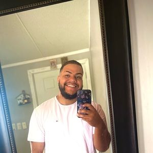 Meet your Posher, Carlos